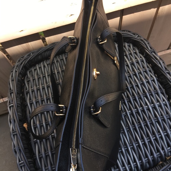 Authentic Black Coach Zip Top Tote - EUC - Picture 7 of 15